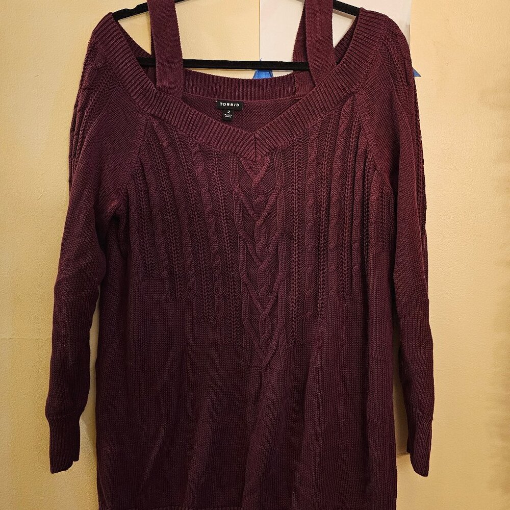 torrid cable knit cold shoulder sweater NWOT